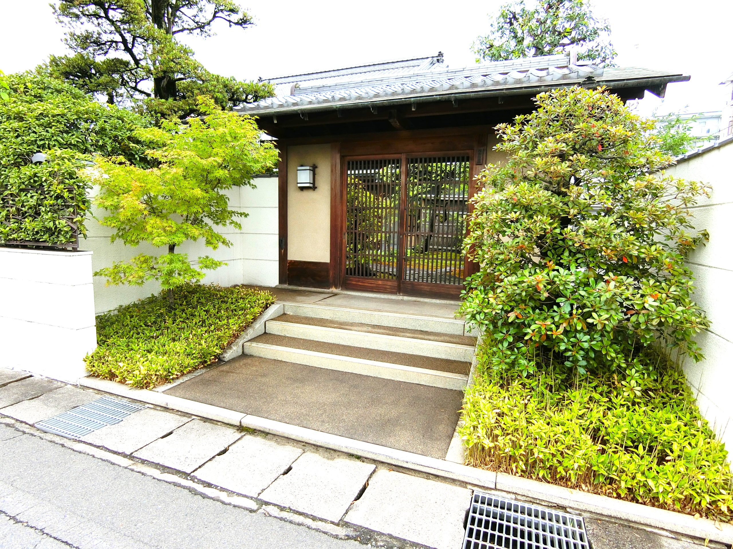 伝統美を受け継ぐ和風邸宅の売買仲介